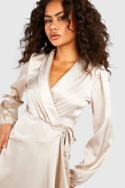 Wickel-Midikleid Mit Gürtel Und Rüschensaum 9 Wickel-Midikleid Mit Gürtel Und Rüschensaum -Stil Formen Verkäufe fzz07341 champagne xl 3