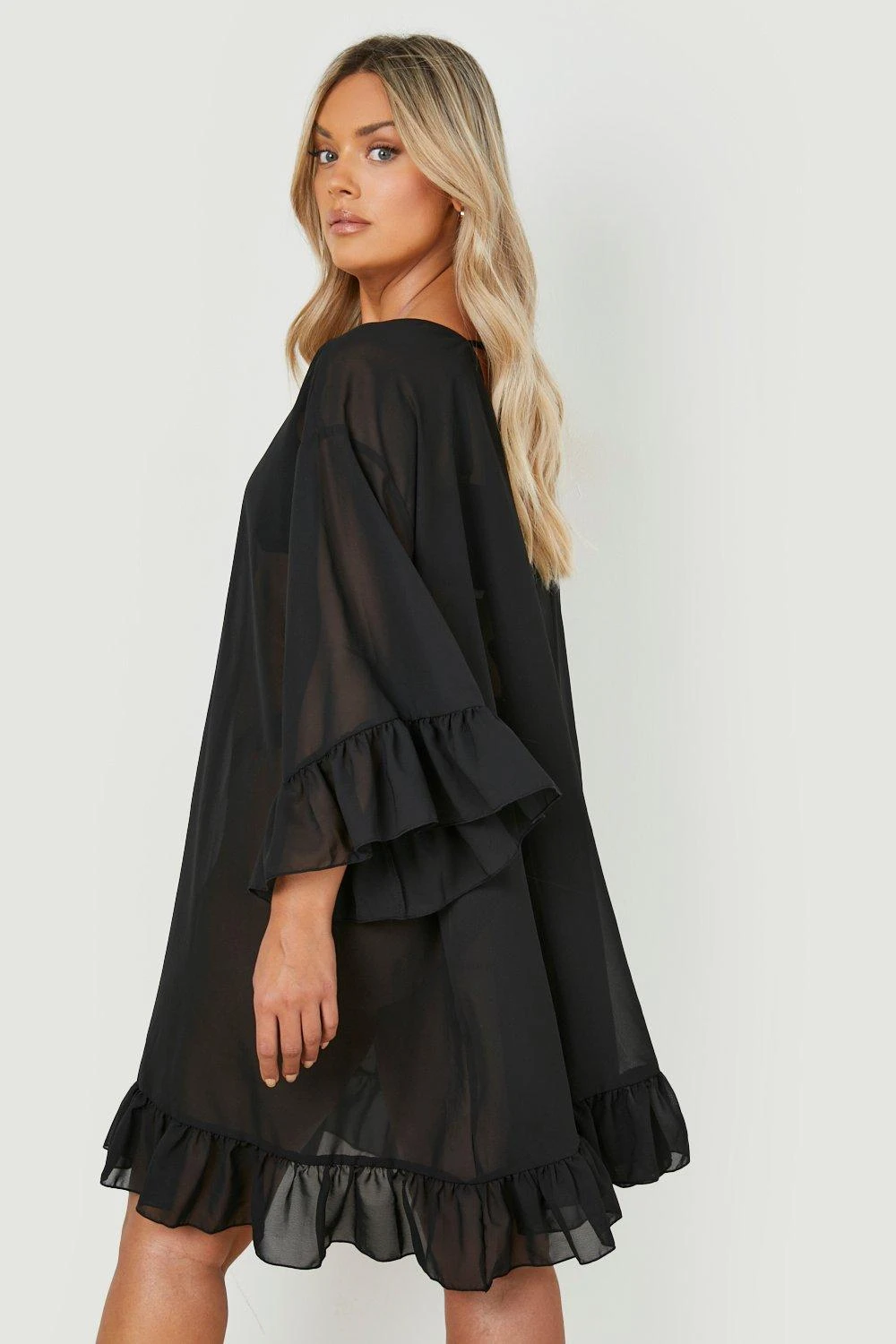 Plus Rüschen-Strandkleid 4 Plus Rüschen-Strandkleid – Bild 2