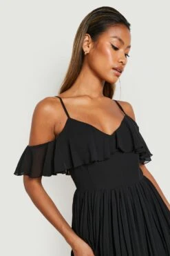 Schulterfreies Midi-Brautjungfernkleid Mit Rüschen