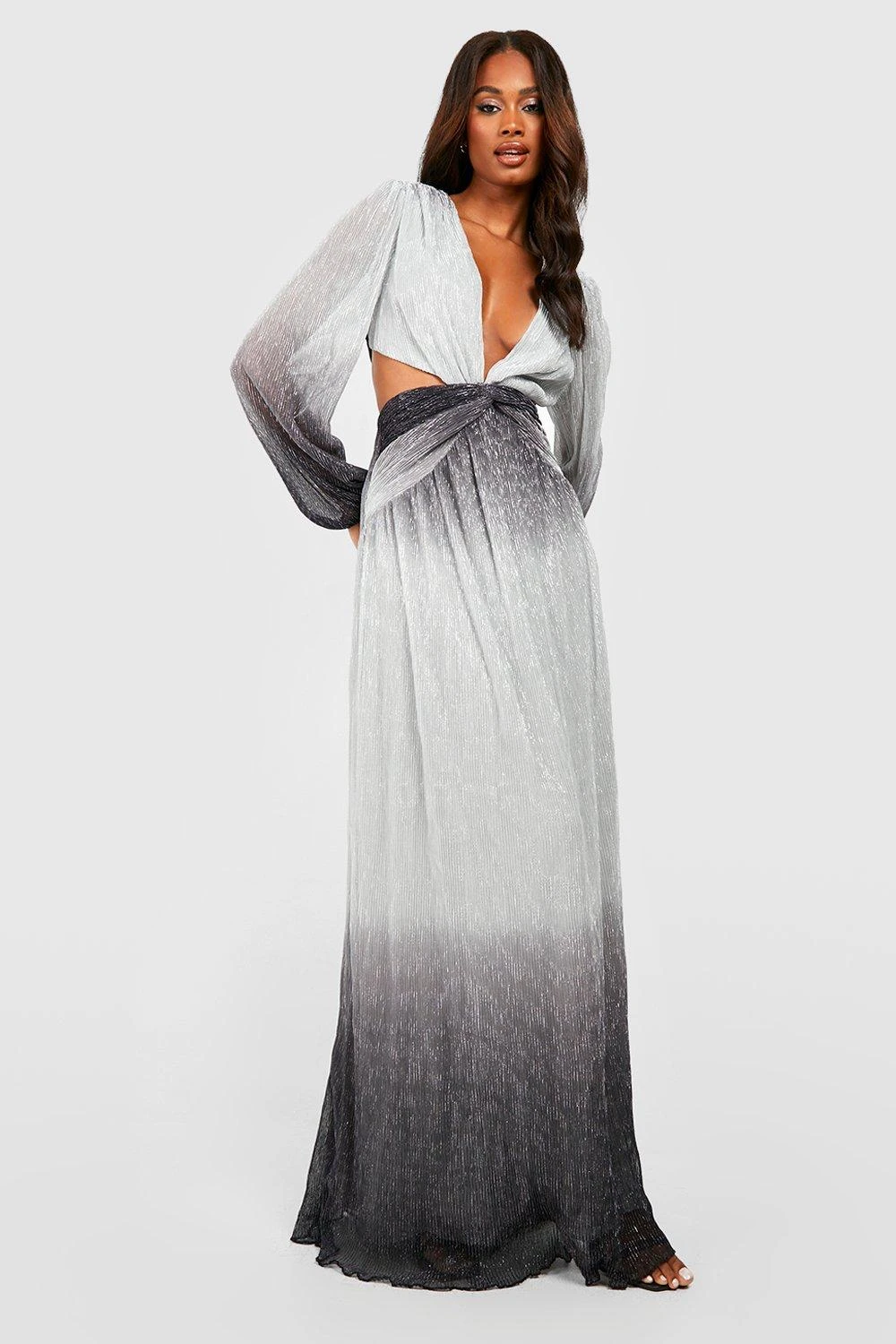 Metallic Cut-Out Maxikleid Mit Tiefem Ausschnitt 5 Metallic Cut-Out Maxikleid Mit Tiefem Ausschnitt – Bild 3