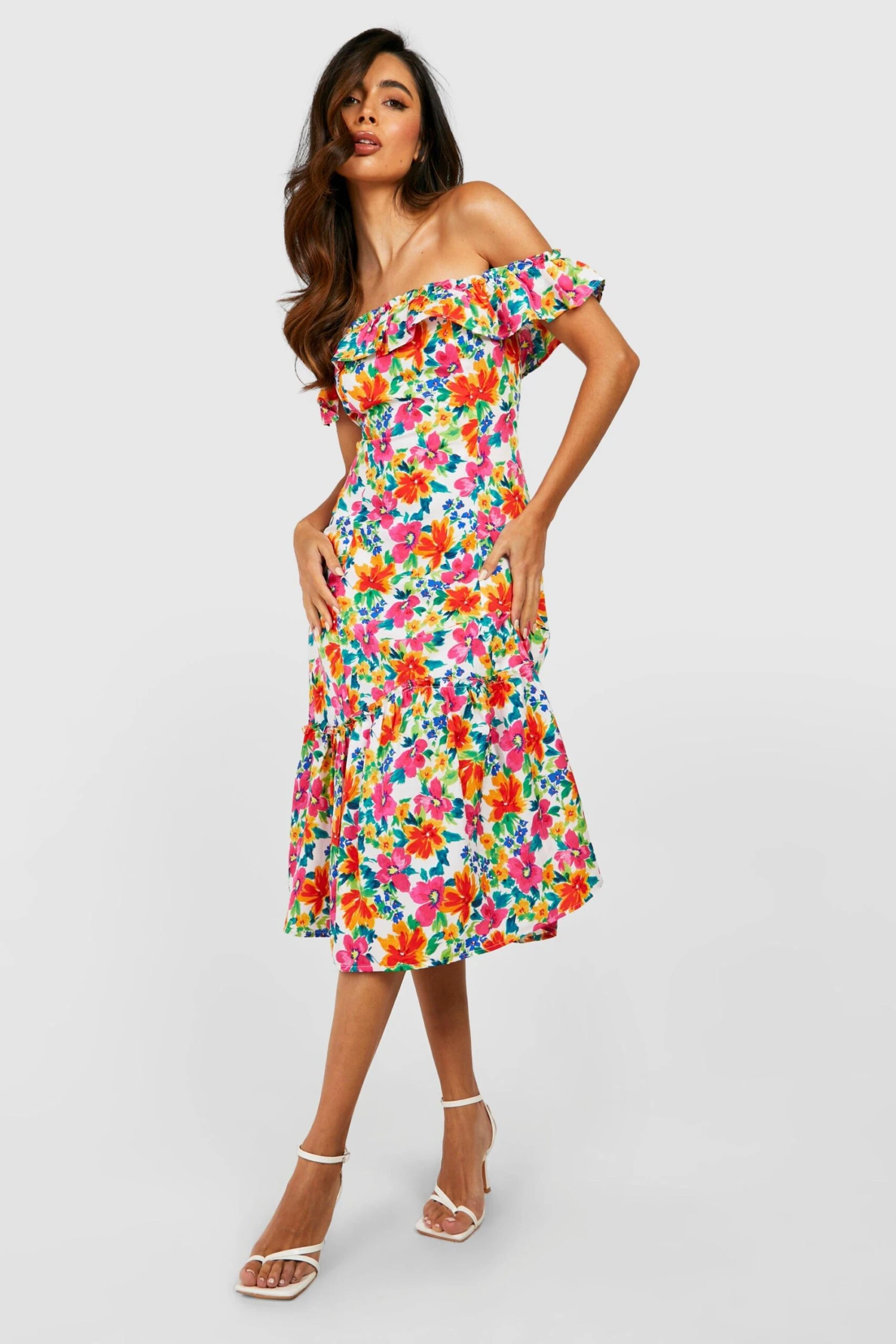 Schulterfreies Florales Rüschen-Midikleid 5 Schulterfreies Florales Rüschen-Midikleid – Bild 3