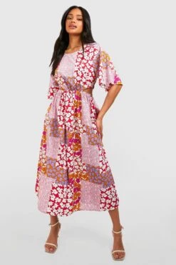 Florales Midikleid Mit Weiten Ärmeln