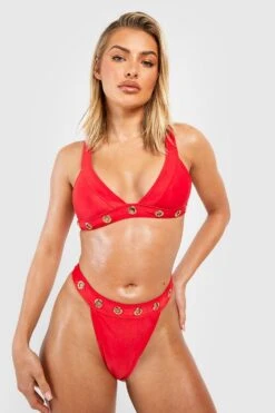 Triangle-Bikinioberteil Mit Tiefem Ausschnitt