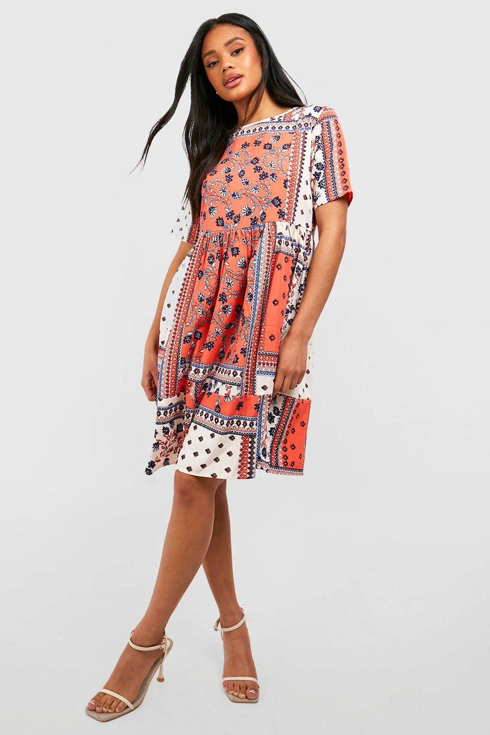 Smokkleid Mit Paisley-Print 3 Smokkleid Mit Paisley-Print