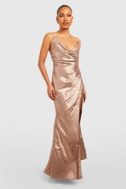 Gerafftes Satin-Maxikleid Mit Wasserfallausschnitt