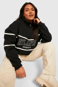 Plus Gestreifter Pullover Mit Halbem Reißverschluss Und Slogan