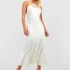 Neckholder Satin-Slipkleid Mit Schnür-Detail 1 Neckholder Satin-Slipkleid Mit Schnür-Detail -Stil Formen Verkäufe gzz43792 champagne xl