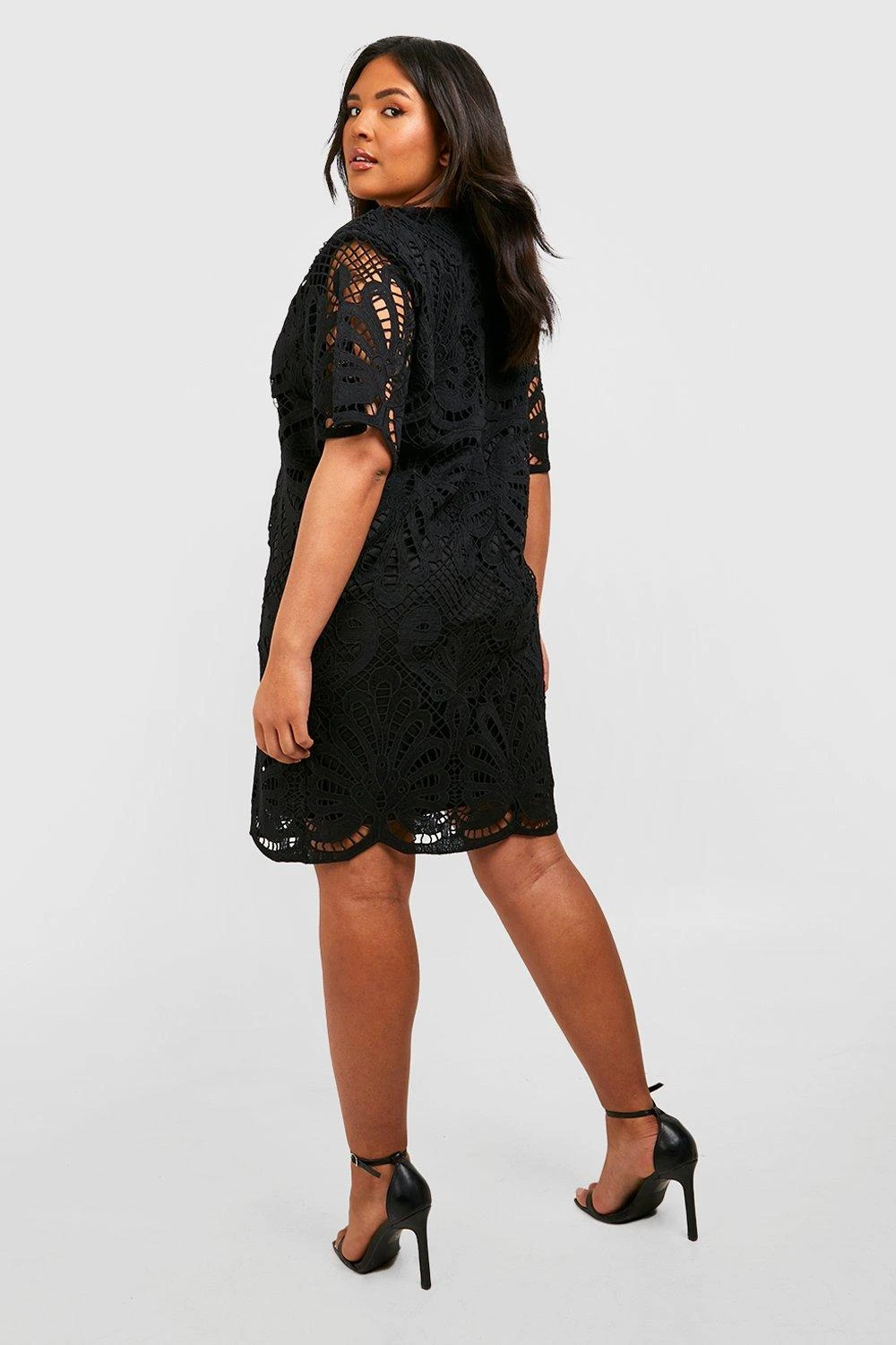 Plus Premium Häkelkleid 4 Plus Premium Häkelkleid – Bild 2