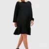 Strukturiertes Oversize Smokkleid Mit Rüschensaum 2 Strukturiertes Oversize Smokkleid Mit Rüschensaum -Stil Formen Verkäufe gzz46672 black xl