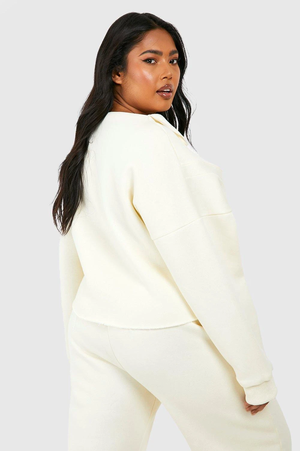 Plus Sweatshirt Mit Halbem Reißverschluss Und Naht-Detail 4 Plus Sweatshirt Mit Halbem Reißverschluss Und Naht-Detail – Bild 2