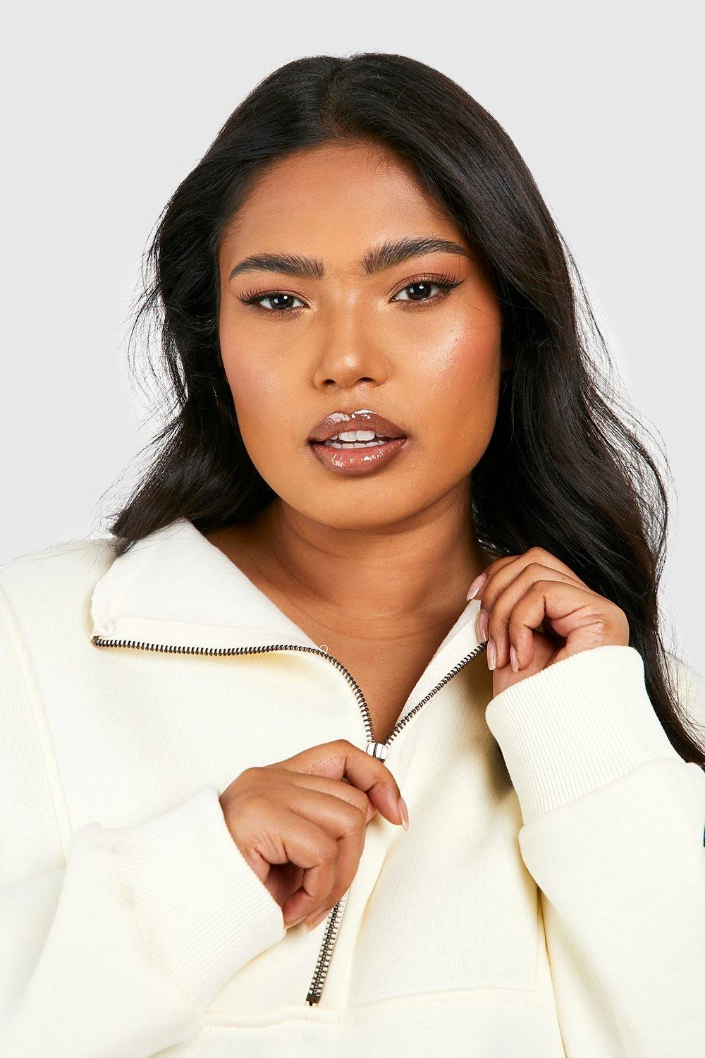 Plus Sweatshirt Mit Halbem Reißverschluss Und Naht-Detail 6 Plus Sweatshirt Mit Halbem Reißverschluss Und Naht-Detail – Bild 4