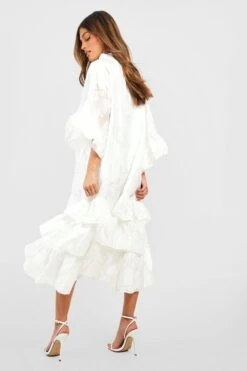 Strukturiertes Midi-Smokkleid Mit Rüschen 7 Strukturiertes Midi-Smokkleid Mit Rüschen -Stil Formen Verkäufe gzz48122 cream xl 1