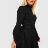 Hochgeschlossenes Skaterkleid Mit Weiten Ärmeln 2 Hochgeschlossenes Skaterkleid Mit Weiten Ärmeln -Stil Formen Verkäufe gzz49542 black xl