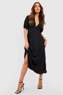 Midikleid Mit Tiefem Ausschnitt Und Puffärmeln