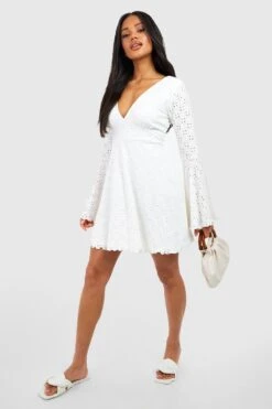 Lochmuster-Minikleid Mit Weiten Ärmeln -Stil Formen Verkäufe gzz51796 ivory xl 2