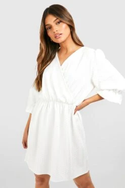 Strukturiertes Skaterkleid Mit Rüschen-Detail