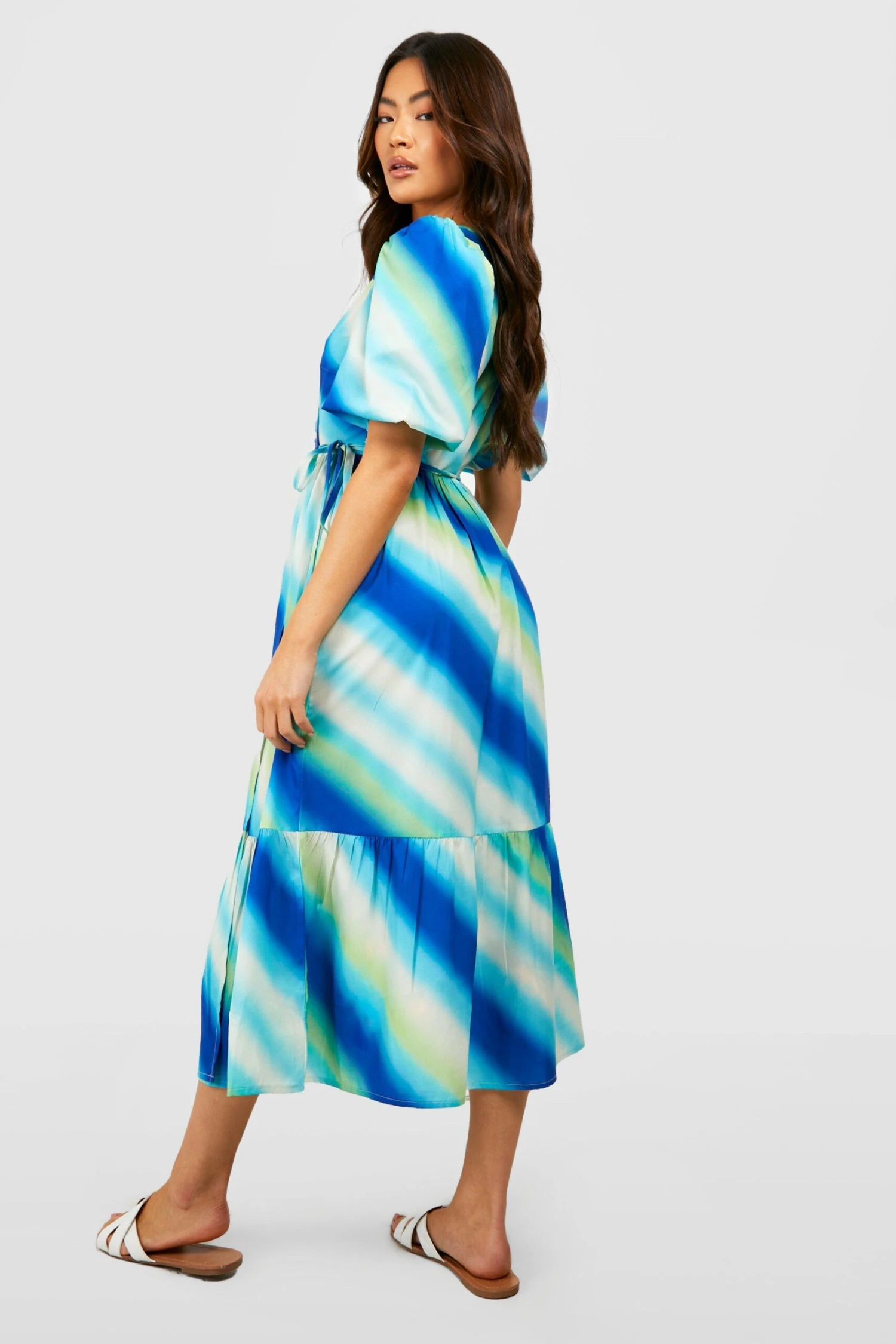 Maxikleid Mit Farbverlauf 4 Maxikleid Mit Farbverlauf – Bild 2