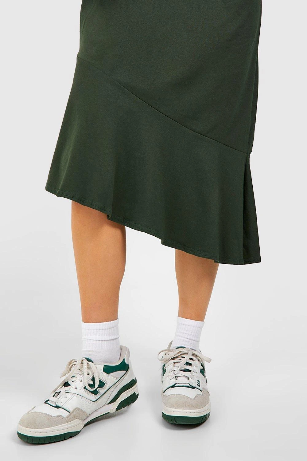 Asymmetrisches Oversize T-Shirt-Midikleid Aus Baumwolle 6 Asymmetrisches Oversize T-Shirt-Midikleid Aus Baumwolle – Bild 4