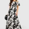 Schulterfreies Florales Maxikleid