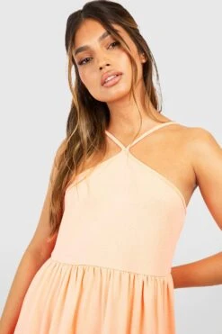 Strukturiertes Gestuftes Neckholder-Smokkleid 9 Strukturiertes Gestuftes Neckholder-Smokkleid -Stil Formen Verkäufe gzz54392 coral xl 3