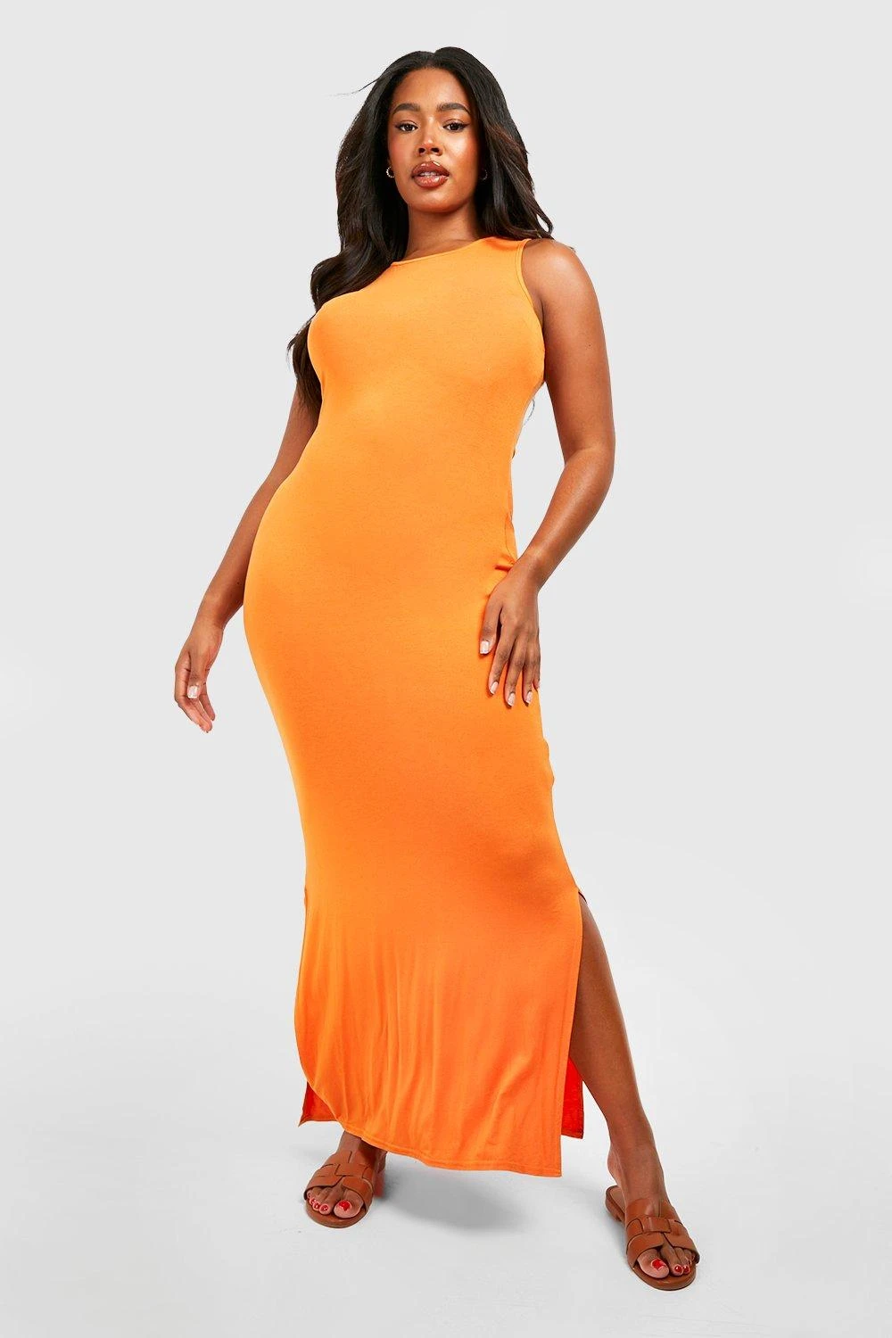 Plus Maxikleid Mit Seitenschlitz 5 Plus Maxikleid Mit Seitenschlitz – Bild 3