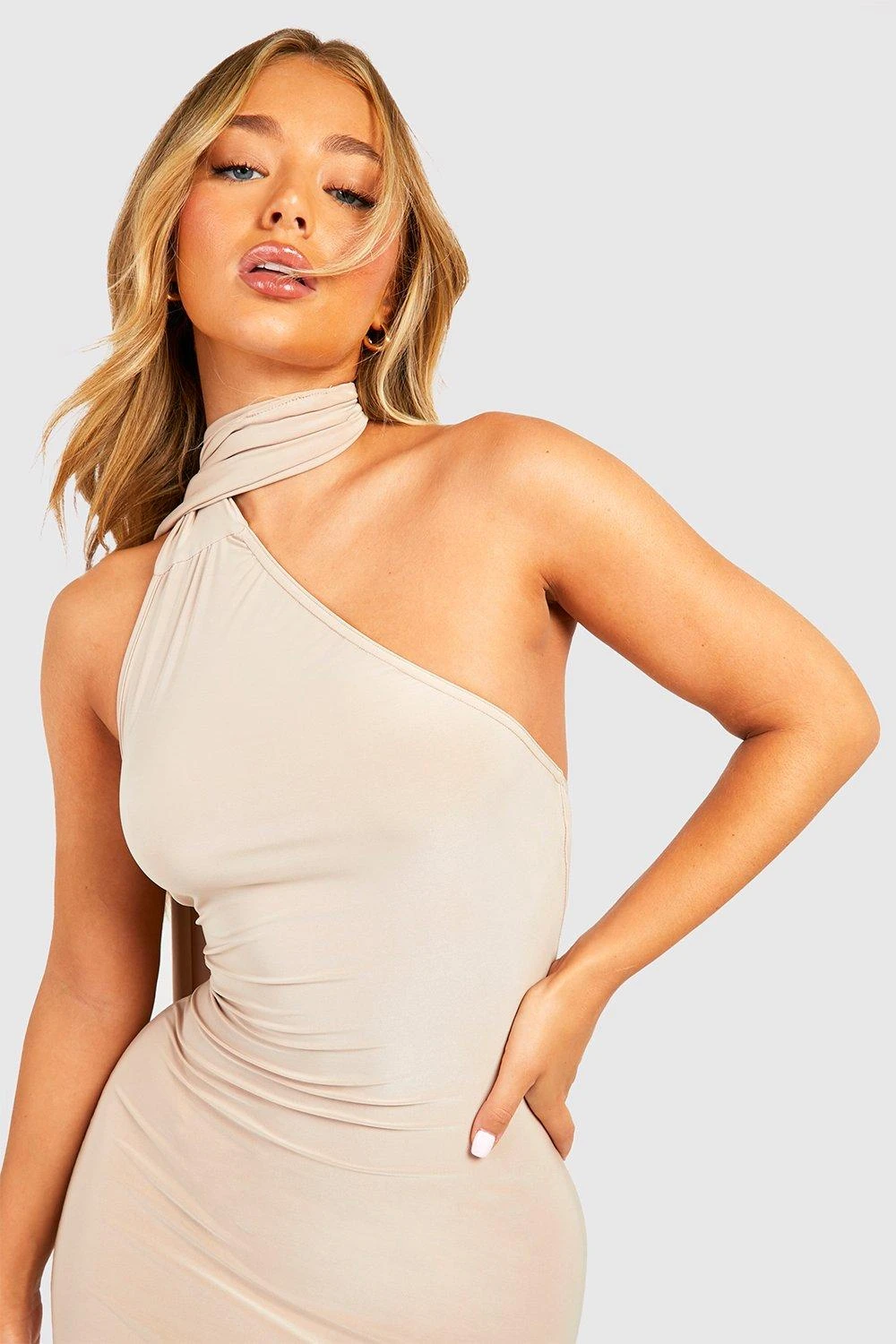 Drapiertes Geschnürtes Minikleid 6 Drapiertes Geschnürtes Minikleid – Bild 4