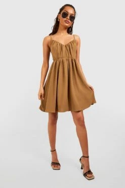 Rückenfreies Minikleid Mit Geschnürtem Detail 8 Rückenfreies Minikleid Mit Geschnürtem Detail -Stil Formen Verkäufe gzz58302 beige xl 2