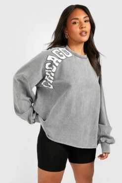 Tall Sweatshirt Mit Acid-Waschung Und Chicago-Print -Stil Formen Verkäufe pzz10121 charcoal xl 2