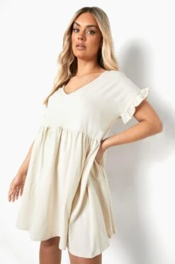 Plus Smok-Kleid Mit Rüschen Und V-Ausschnitt 8 Plus Smok-Kleid Mit Rüschen Und V-Ausschnitt -Stil Formen Verkäufe pzz65611 stone xl 2