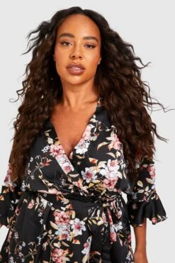 Plus Florales Satin-Wickelkleid Mit Rüschen -Stil Formen Verkäufe pzz69772 black xl 3