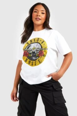 Stil Formen Verkäufe 15 Plus T-Shirt Mit Guns N Roses Print