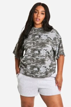 Plus Oversize Camouflage T-Shirt